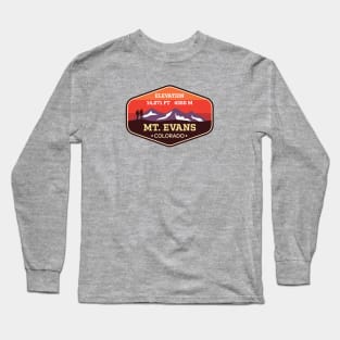 Mt Evans Colorado - 14ers Mountain Climbing Badge Long Sleeve T-Shirt